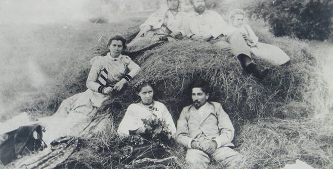 Юлия ПЯТЕЦКАЯ | «Нащо твої листи так пахнуть, як зівʼялі троянди?»